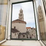 Apartment Plr Luxury Rooms Split