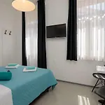 Plr Luxury Rooms