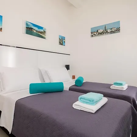 Apartment Plr Luxury Rooms Split