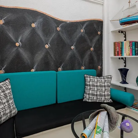 Plr Luxury Rooms *